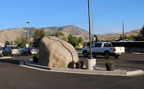 Yellowstone Big Rock Inn